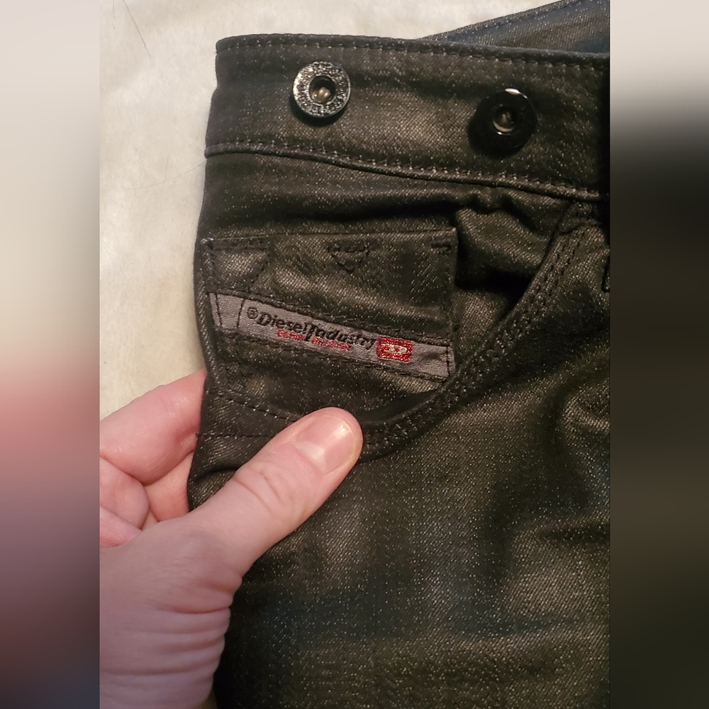 Diesel Cherick slim tapered jean